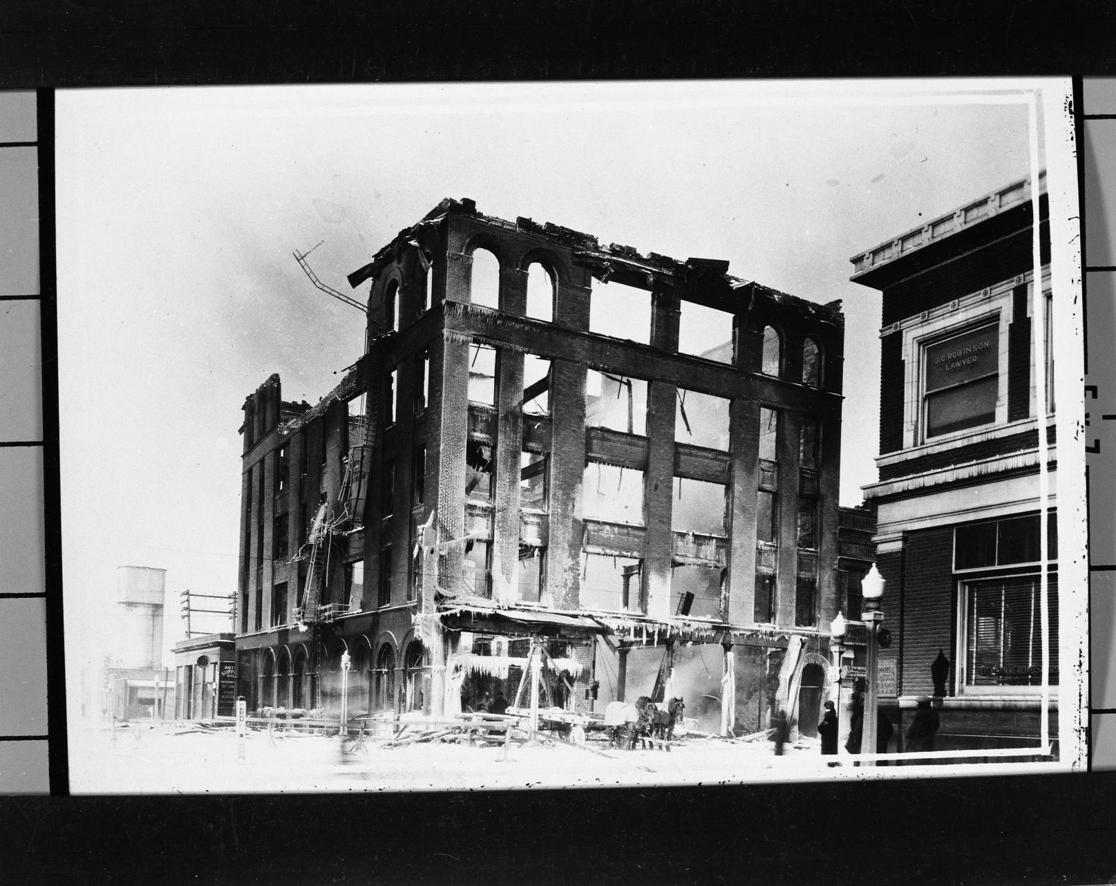Central Trust ruins BNK 01.jpg